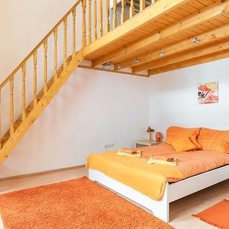 Izabella Home Budapest Budapeste Exterior foto
