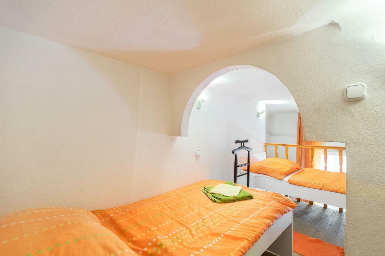 Izabella Home Budapest Budapeste Exterior foto